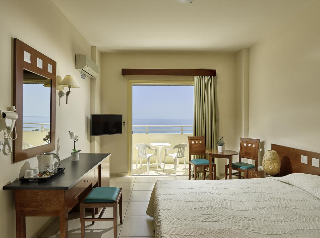 Iris Beach Hotel Protaras Eksteriør billede