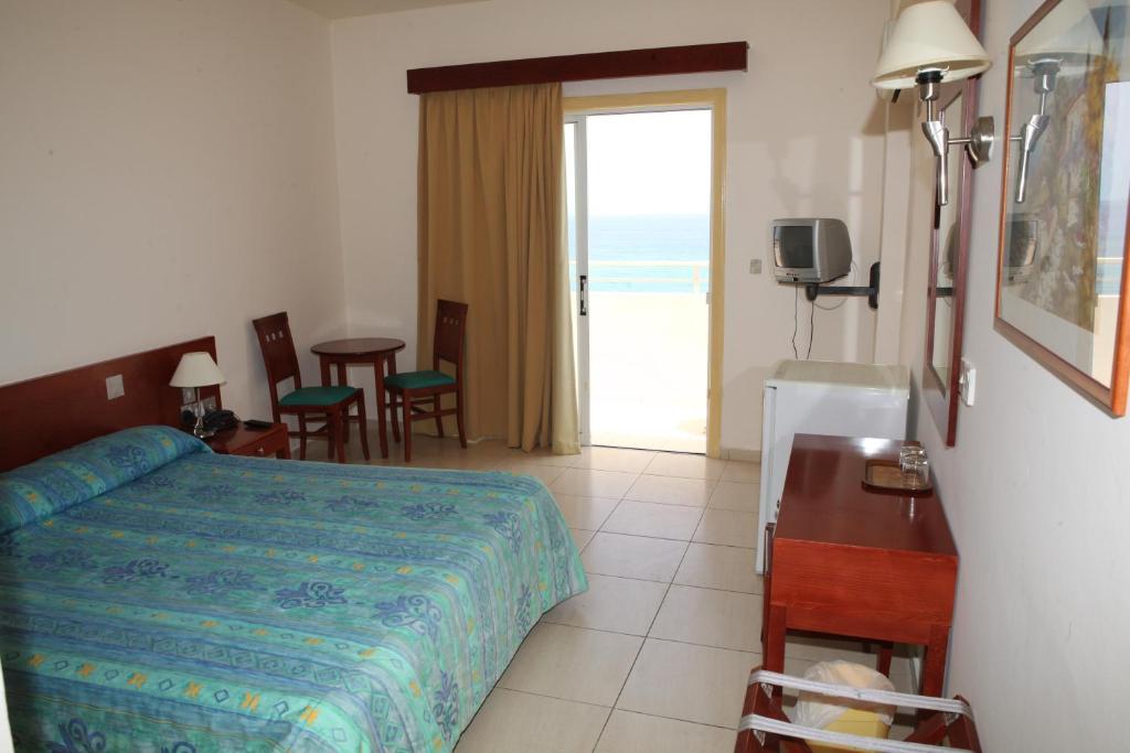 Iris Beach Hotel Protaras Værelse billede